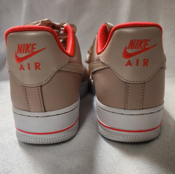 Nike Air Force 1 Low Top Sneakers in Beige with Coral Accents - Picture 5 of 8